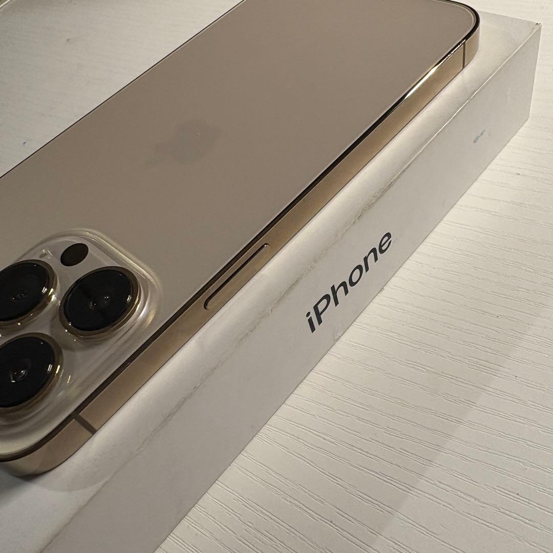iPhone13 Pro 128GB ゴールド SIMフリー 極美品