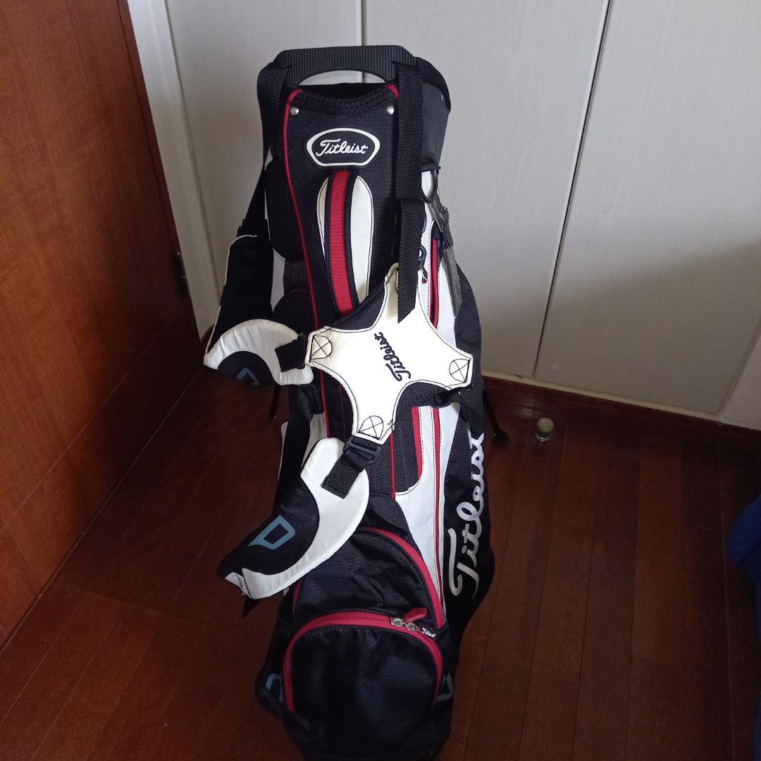 Titleist スタンドゴルフバッグ ブラック/ホワイト/レッド