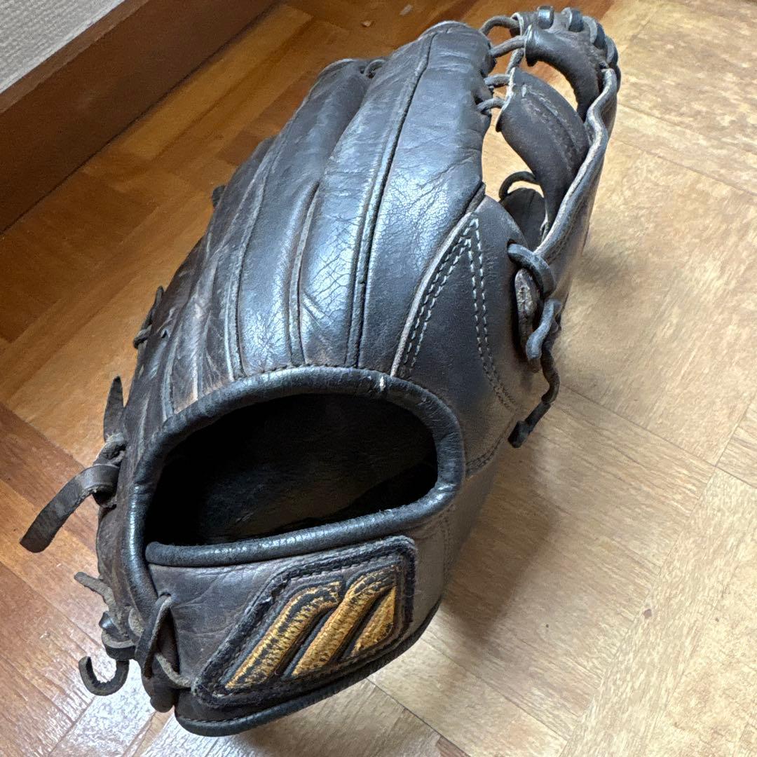 高校野球夏の県大会ベスト4主にサードと投手で使用！ミズノ硬式グローブ！