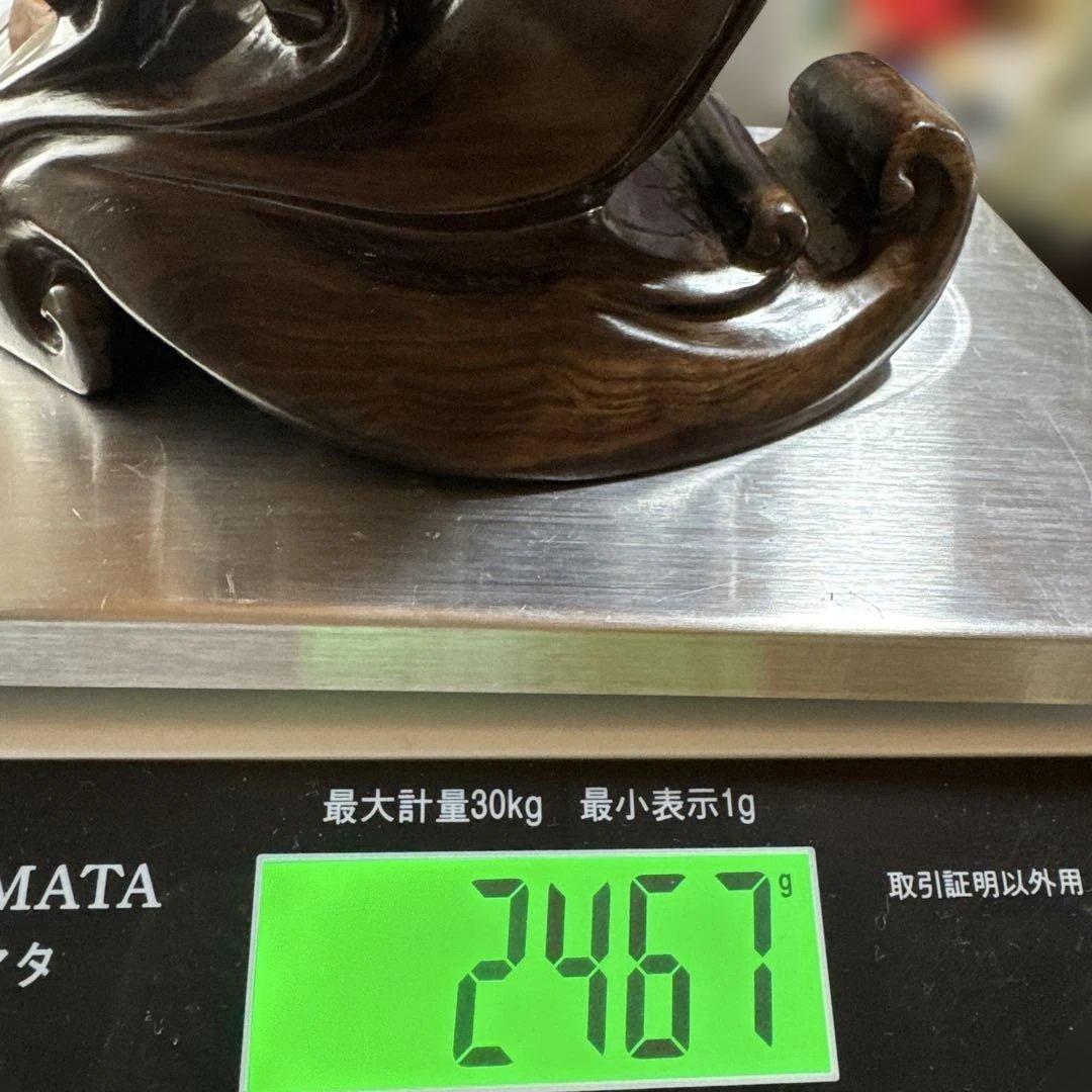 お値打ち　水晶　龍彫　ライモナイト他共生　台座付