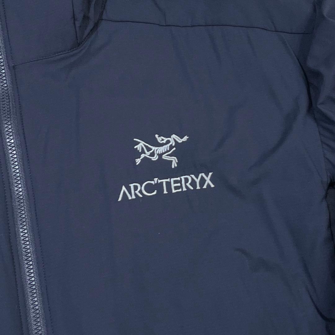 廃盤モデル【美品】アークテリクス /アトムフーディAtom Hoody M