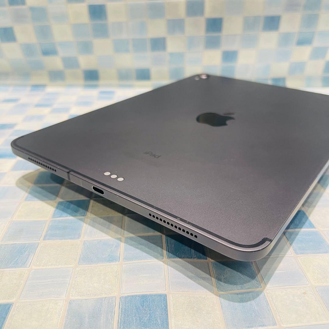 SIMフリー iPad Pro 第1世代 本体 256GB スペースグレイ