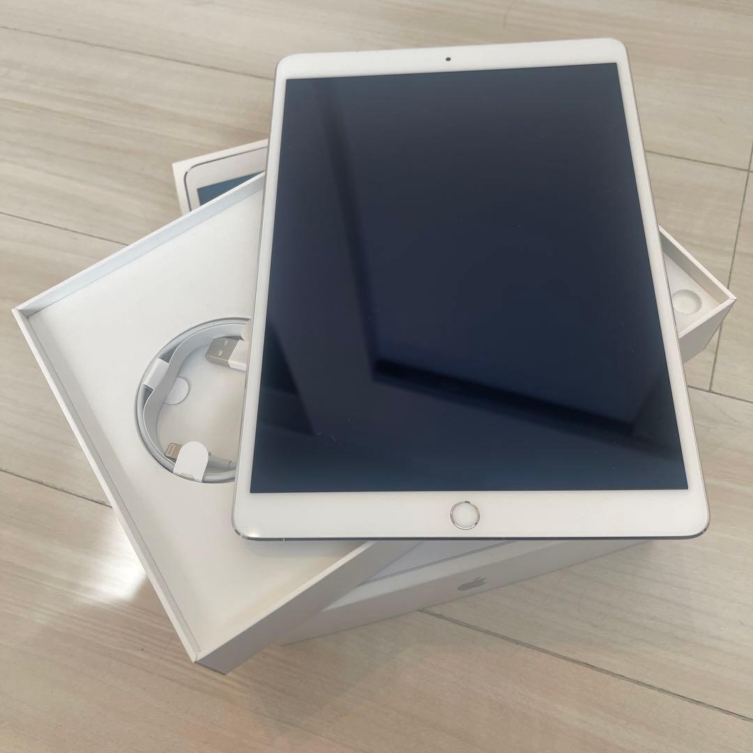 ■美品 iPad Pro 10.5in Wi+Cel 64G MQF02J/A