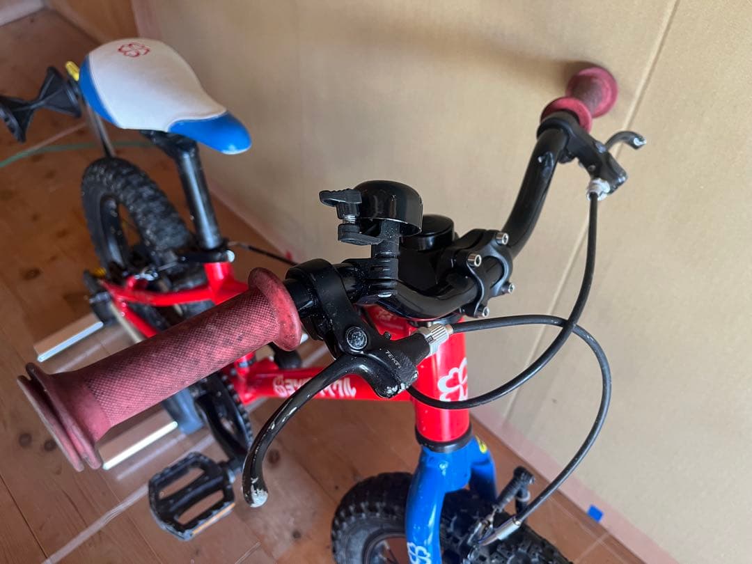 ヨツバサイクル14 ヒーローレッド