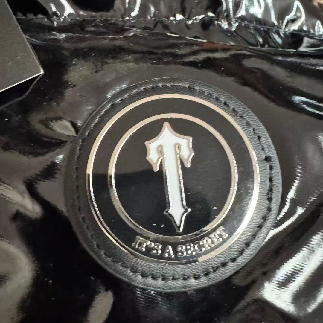 新品 TRAPSTAR 光沢ブラック ダウンジャケット Lサイズ u
