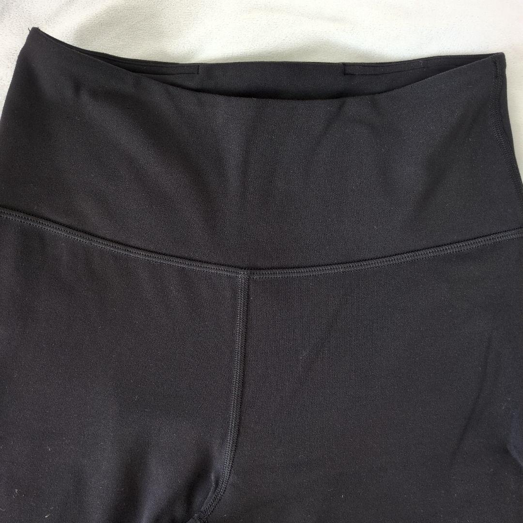 lululemon　ルルレモン　Groove Nulu　フレアパンツ　Мサイズ