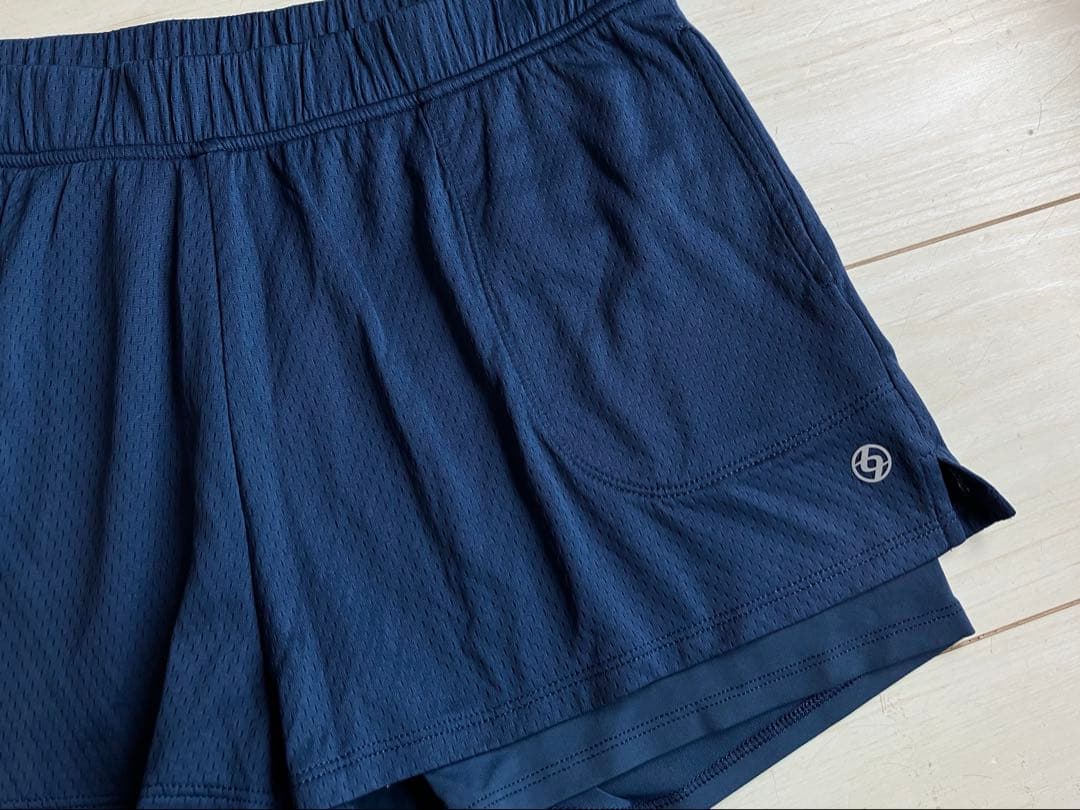 Lijaリージャ＊ネイビー メッシュレイヤードのショートパンツ＊シルエットが綺麗