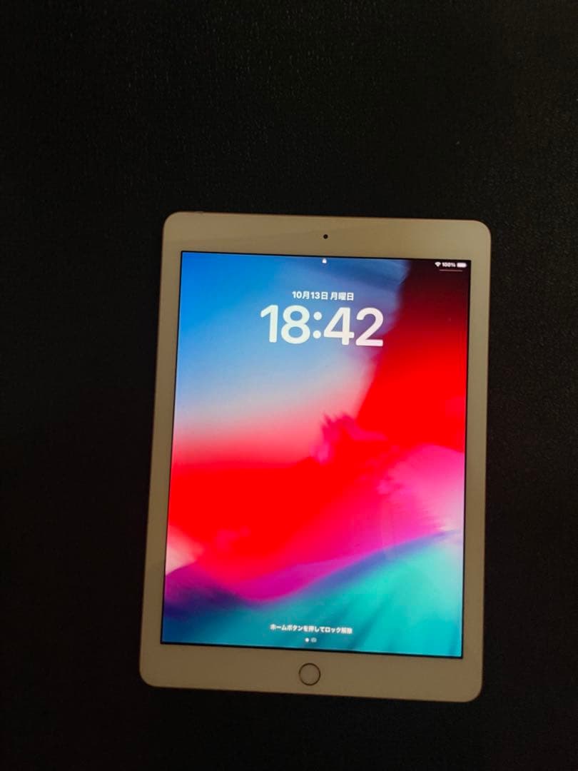 Apple iPad （第6世代）ゴールド 本体 Wifi 128GB