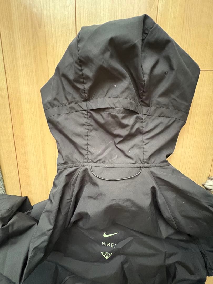 Nike XL ブラック ウィンドブレーカー