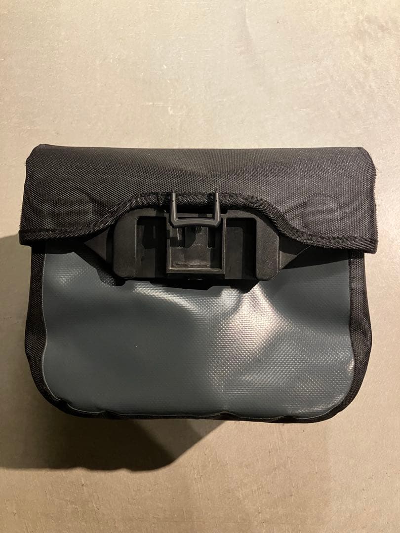 ORTLIEB アルティメイト Classic 6L フロントバッグ