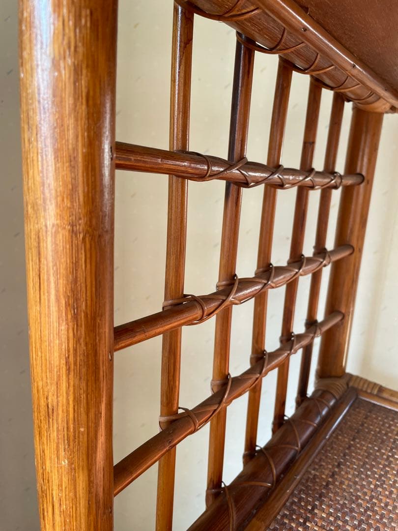 MARUJU'S RATTAN FURNITURE ヴィンテージ　ラタンシェルフ