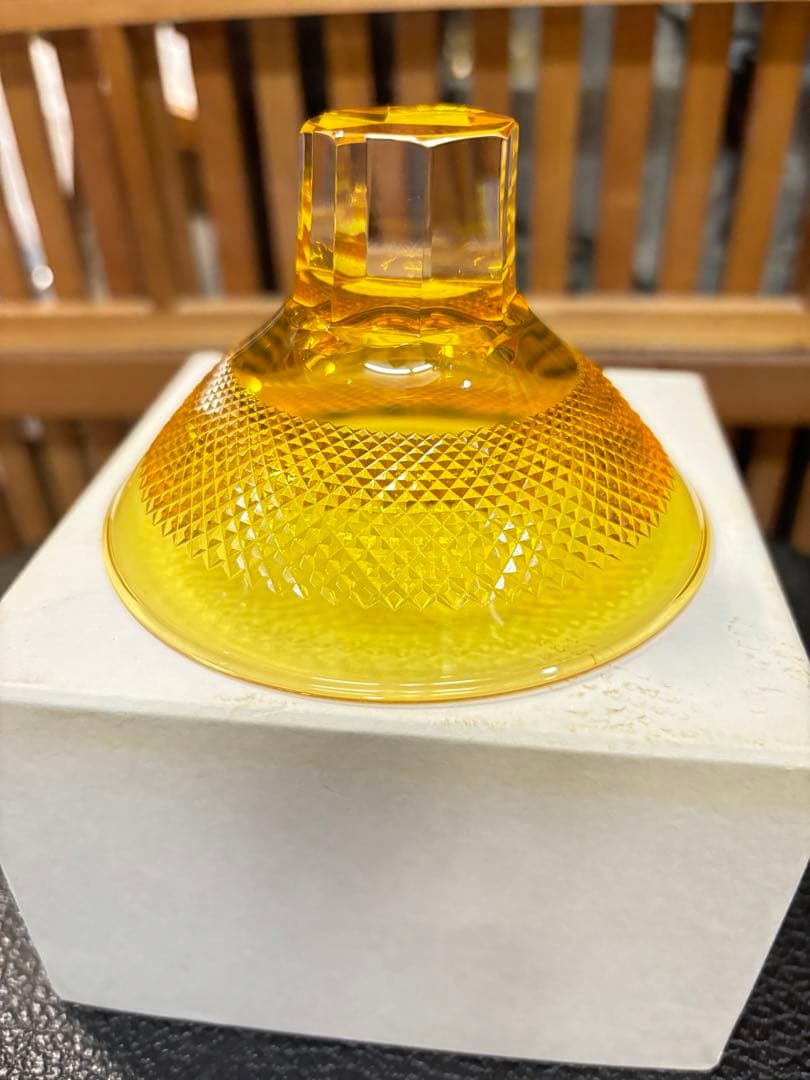 超美品 江戸被切子 二代 岳茂 作品ダイヤモンドカット 黄色 激安投売り