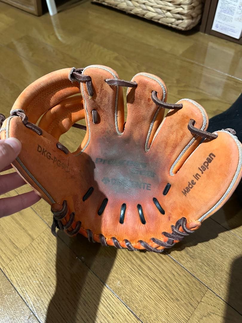 デサント　トレーニンググローブ　日本製 硬式