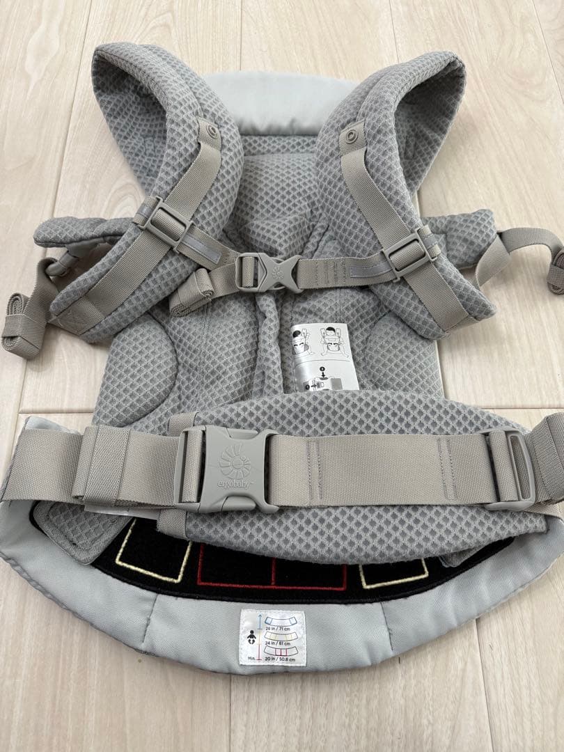 エルゴベビー OMNI Breeze抱っこ紐 メッシュ　パールグレー