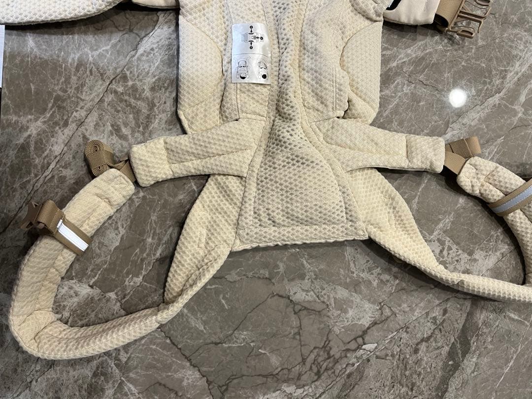ergobaby OMNI Breeze 抱っこひも　　ケラッタ　抱っこ紐カバー