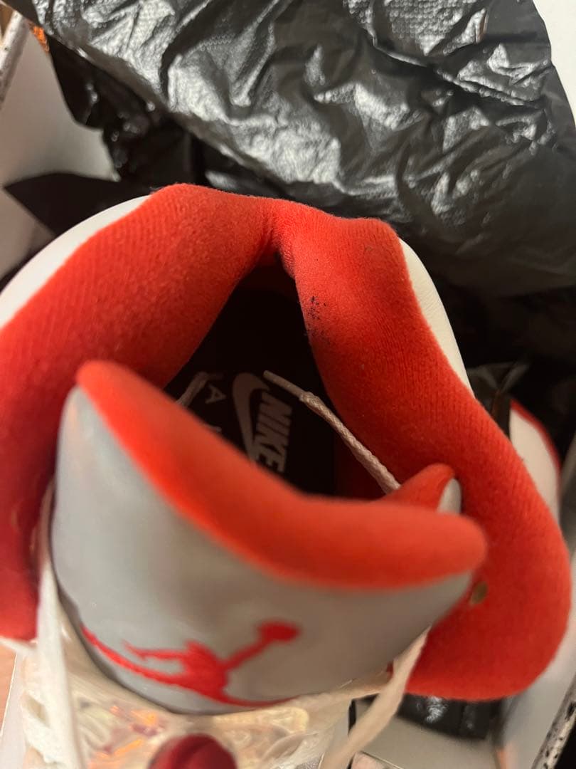 NIKE AIR JORDAN 5 RETRO エアジョーダン 5 レトロ