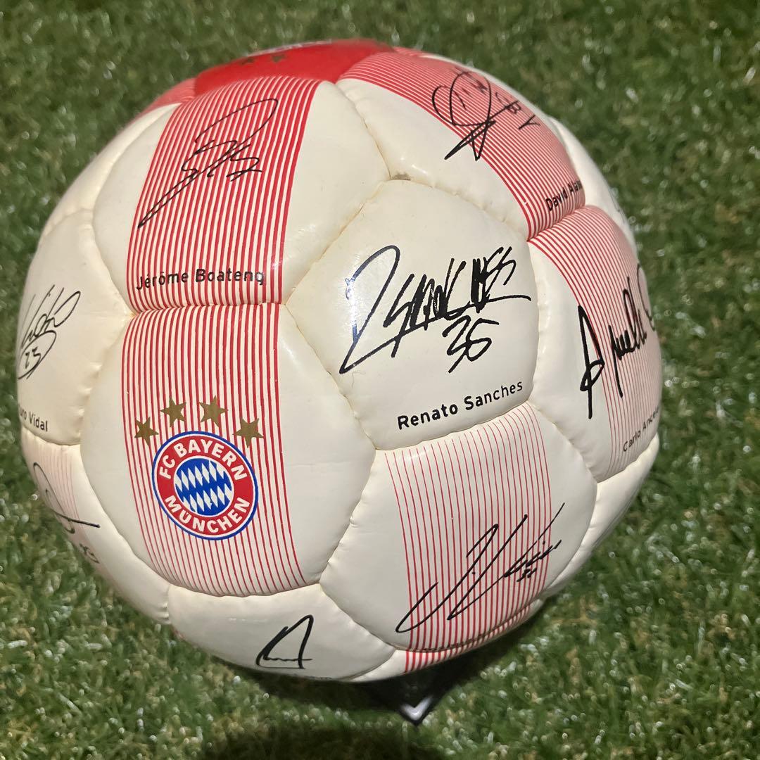 FC Bayern München プリントサイン入りボール 2016/17