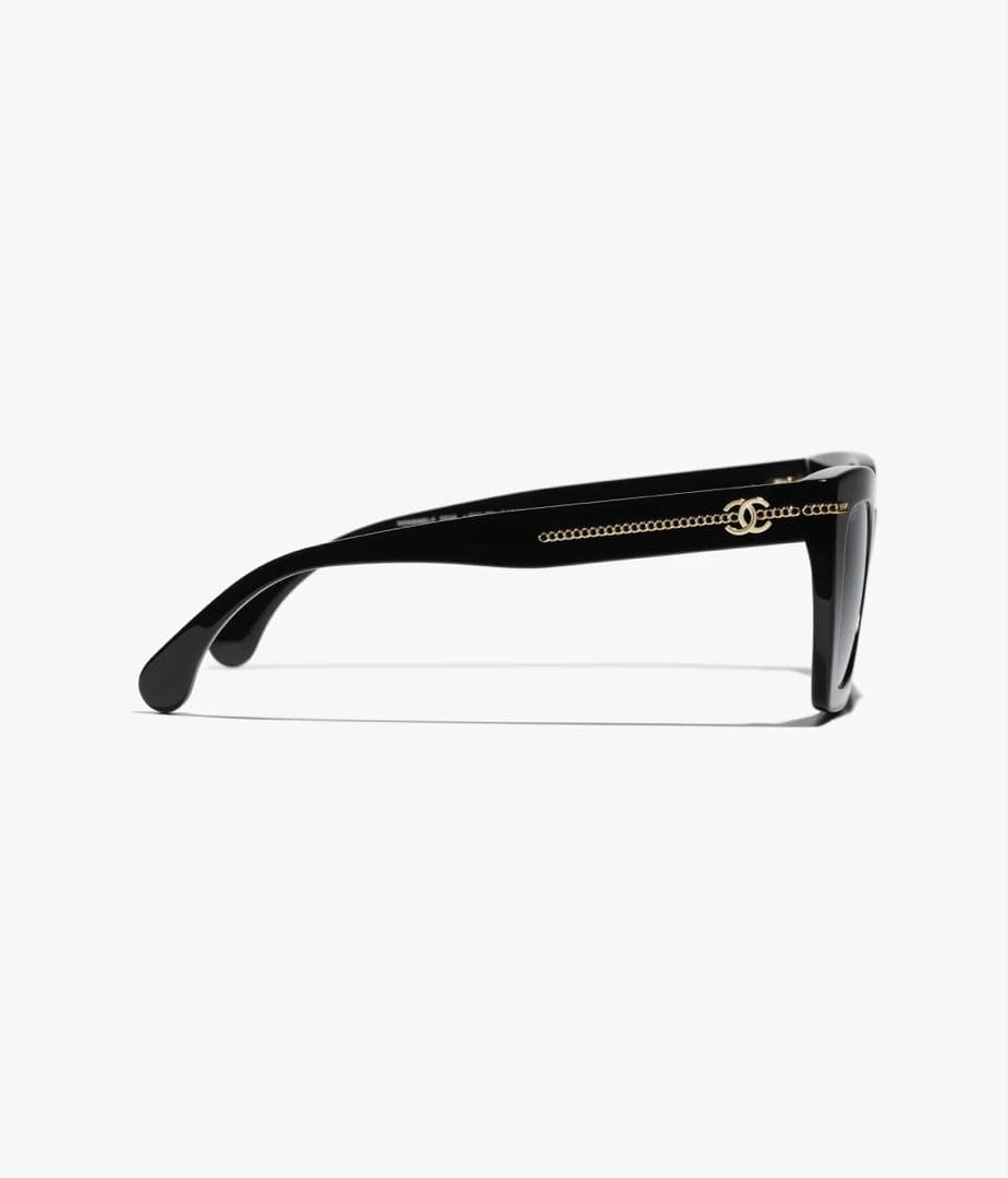 CHANEL シャネル　サングラス　スクエア