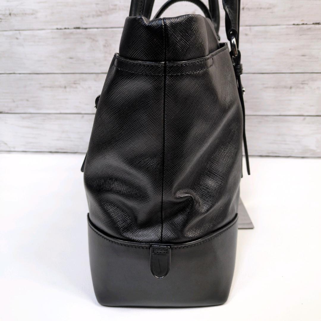 TUMI トゥミ ヴィラ トリノ ビジネスバッグ A4 PC 大容量 ブリーフ
