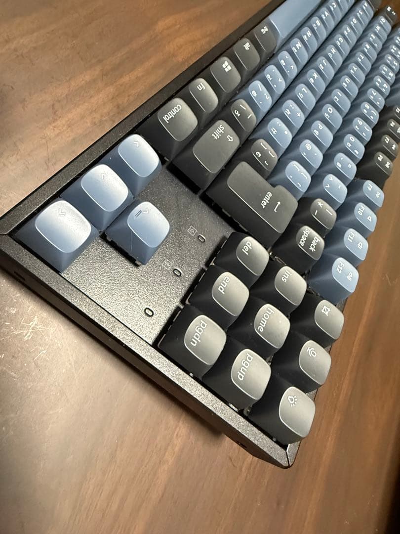 Keychron K8 Pro Bluetoothキーボード本体