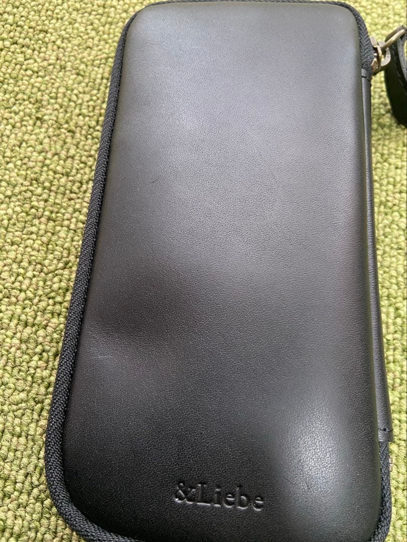 &LIEBE 文具にこだわる人のジップペンケース　栃木レザー　スムースブラック