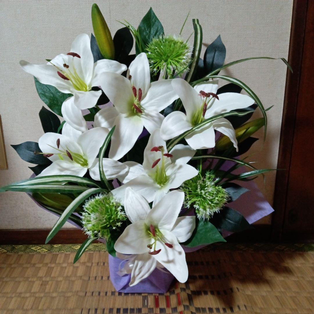 造花　仏花　御供え花　仏壇　法事　初盆　お彼岸　白百合アレンジ