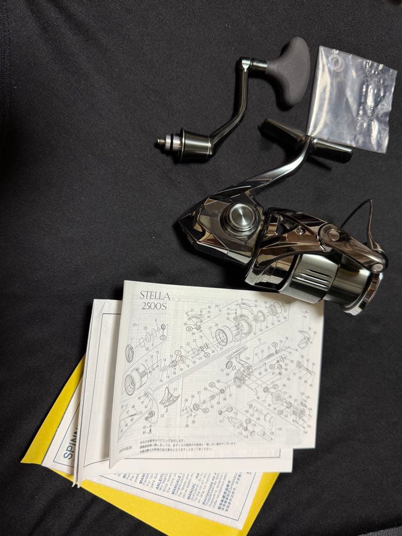 リール STELLA C3000MHG