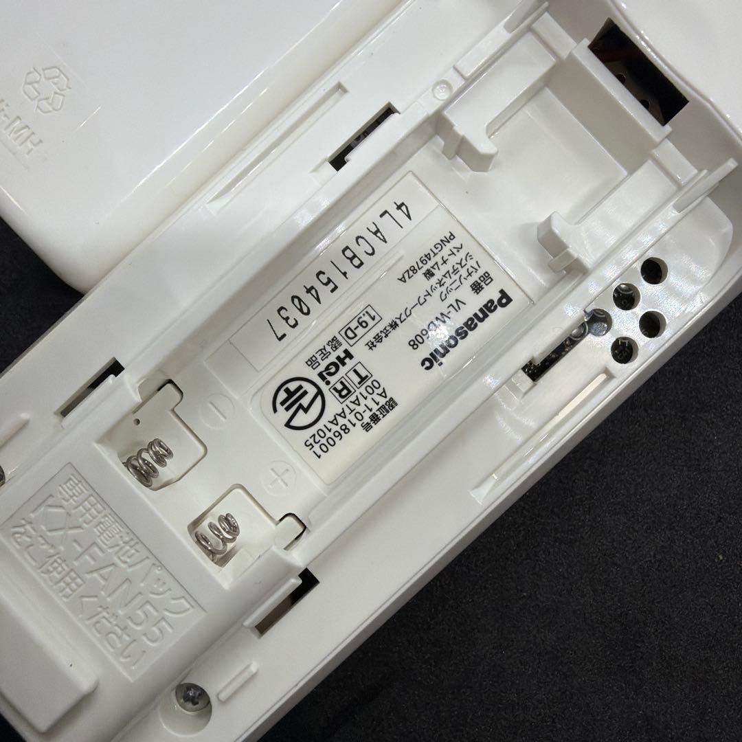 美品Panasonicインターホン子機VL-WD608画面フィルム付