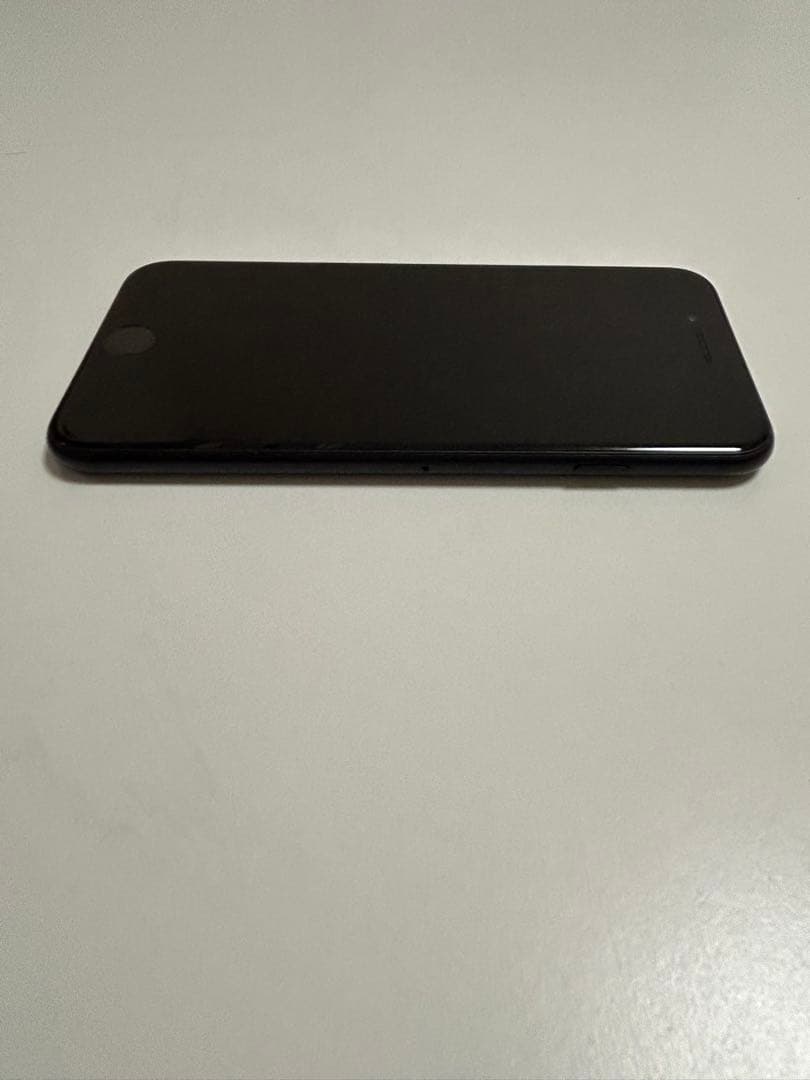 K*0様 iPhone SE (第2世代) 64GB ブラック SIMフリー