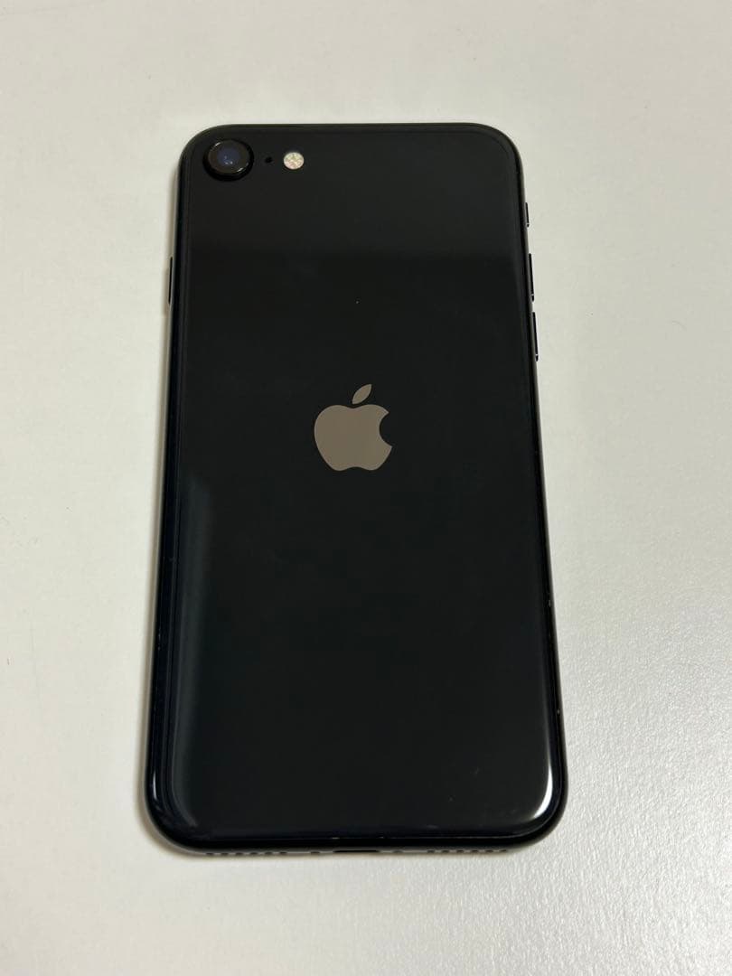 K*0様 iPhone SE (第2世代) 64GB ブラック SIMフリー