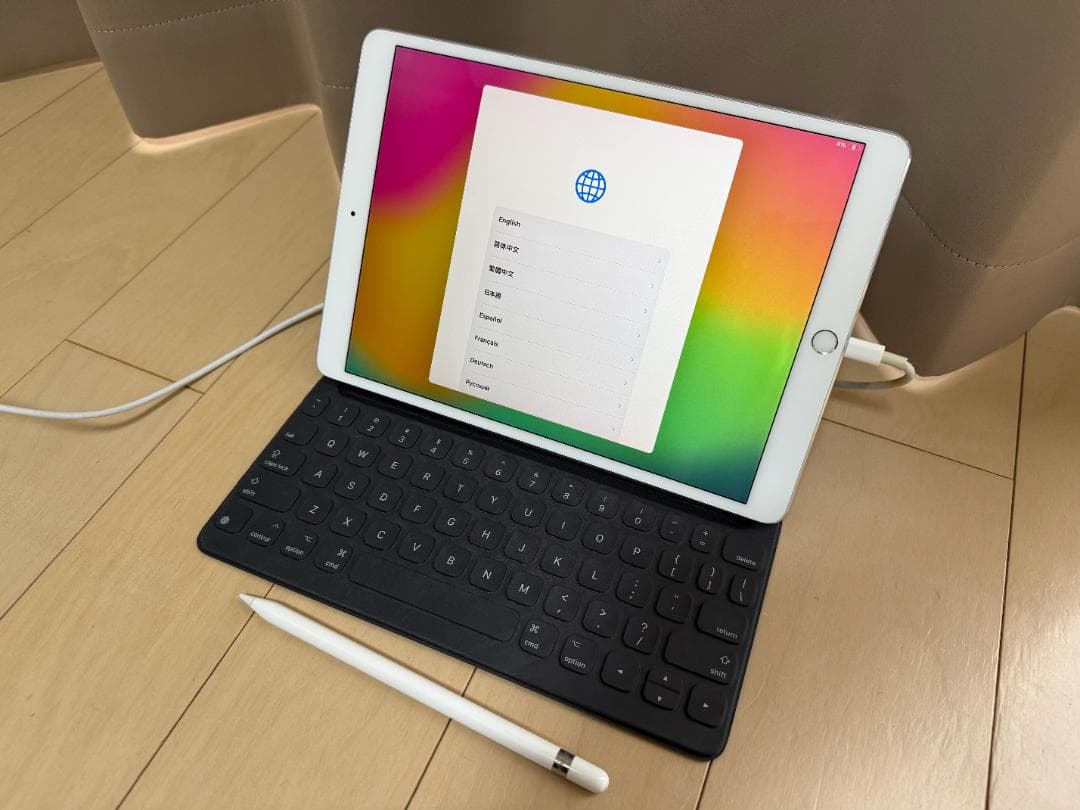 iPad Pro 10.5インチ キーボードカバー・Apple Pencil付