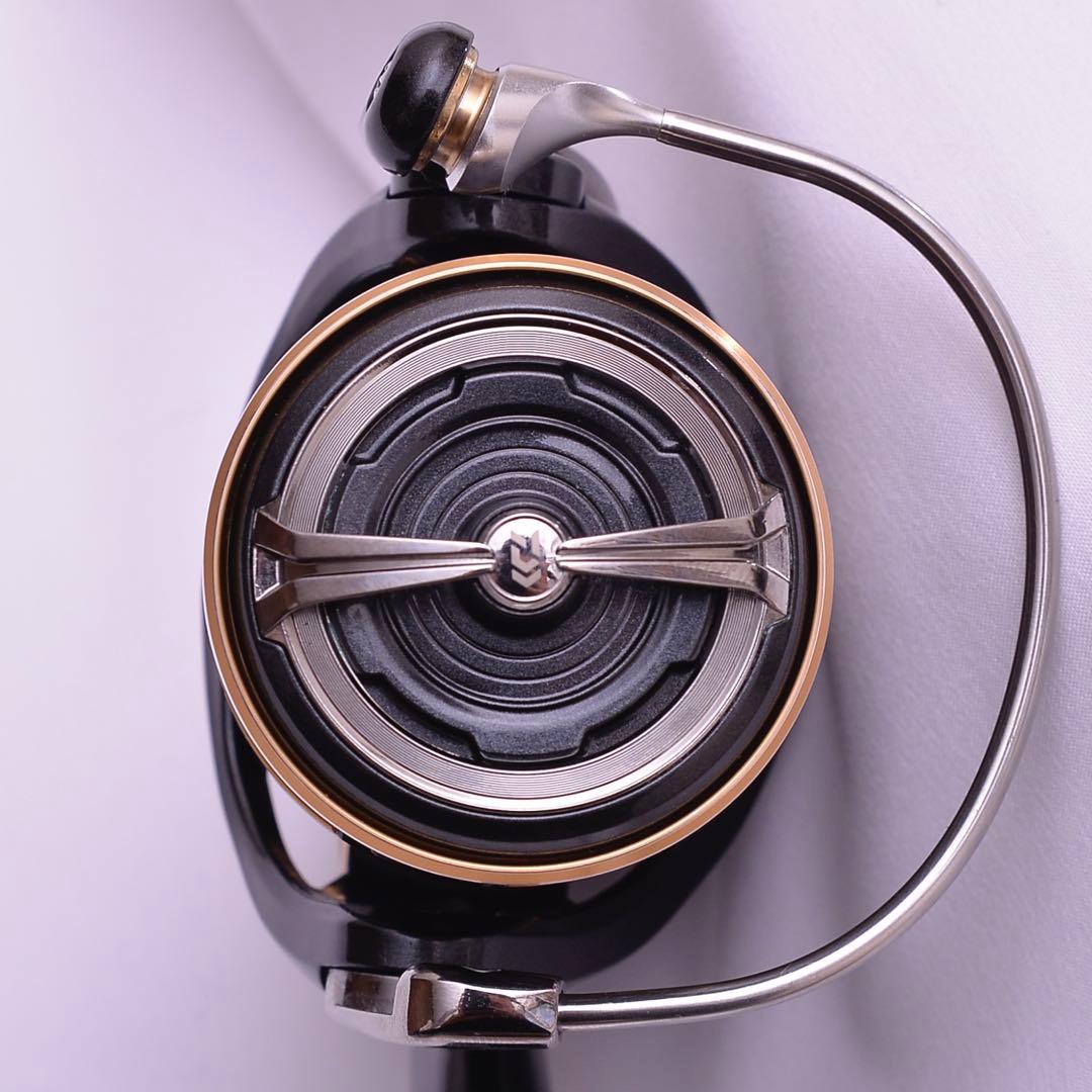 ダイワ 21カルディア 4000CXH スピニングリール