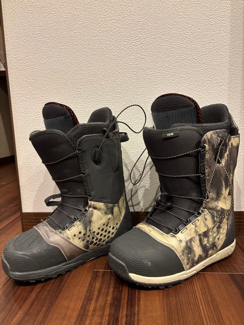 BURTON ION AF アイオンアジアンフィット7インチ 25.０cm 美品