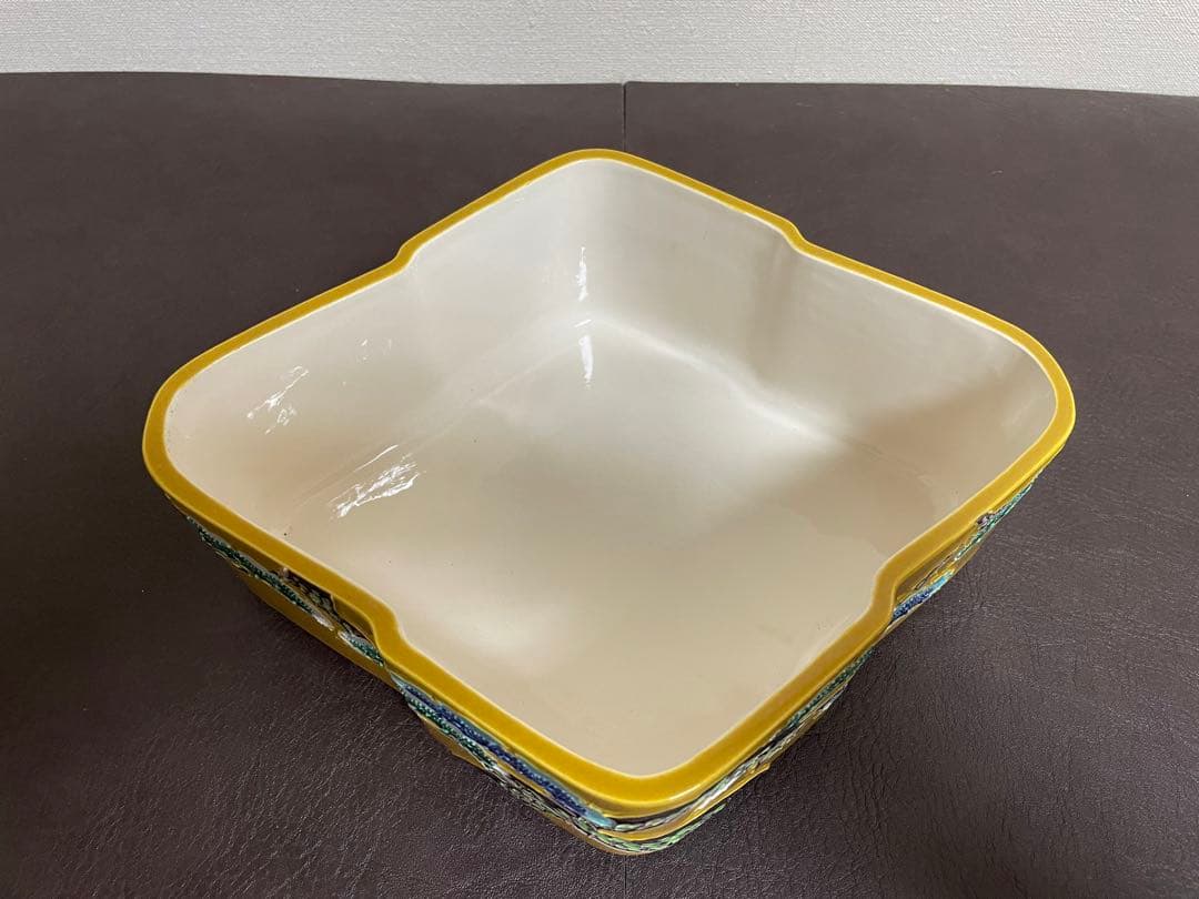 中村翠嵐　古代黄交趾　雪持松　食籠　共箱　共布　茶道具