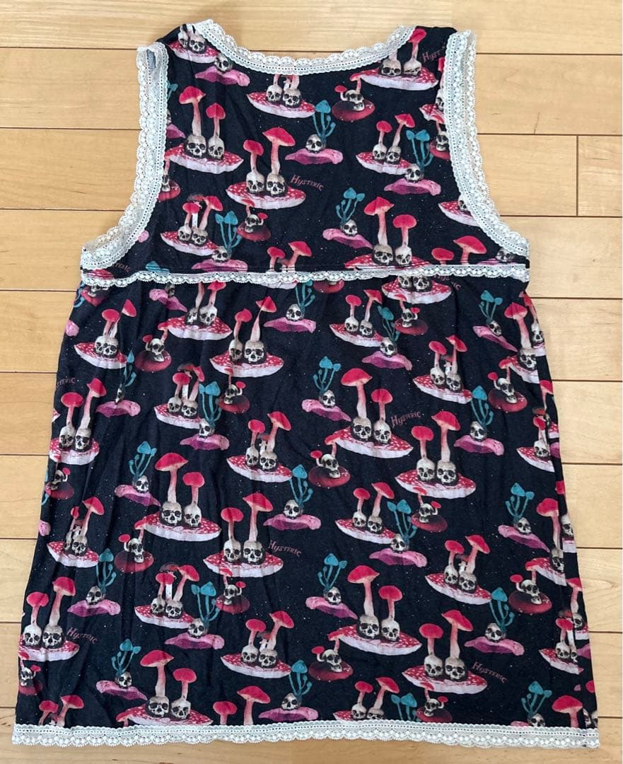 HYSTERICGLAMOURスカルマッシュルーム キャミソール 黒タンクトップ