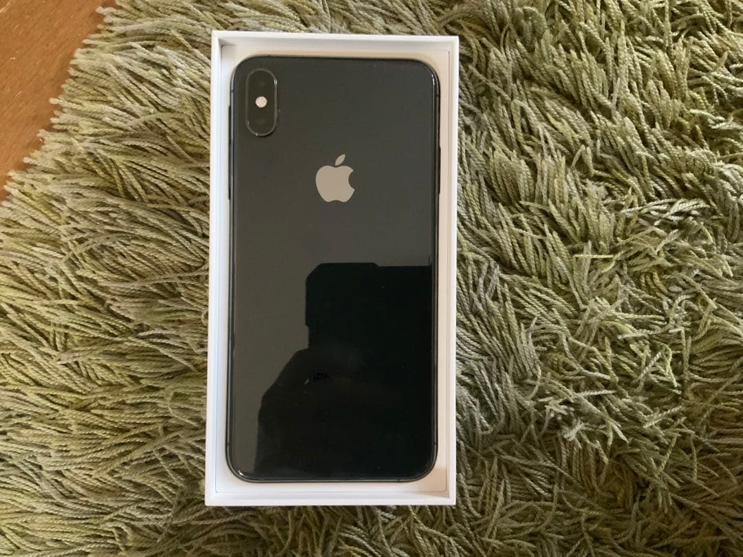 Apple iPhone XS MAX スペースグレー 512GB