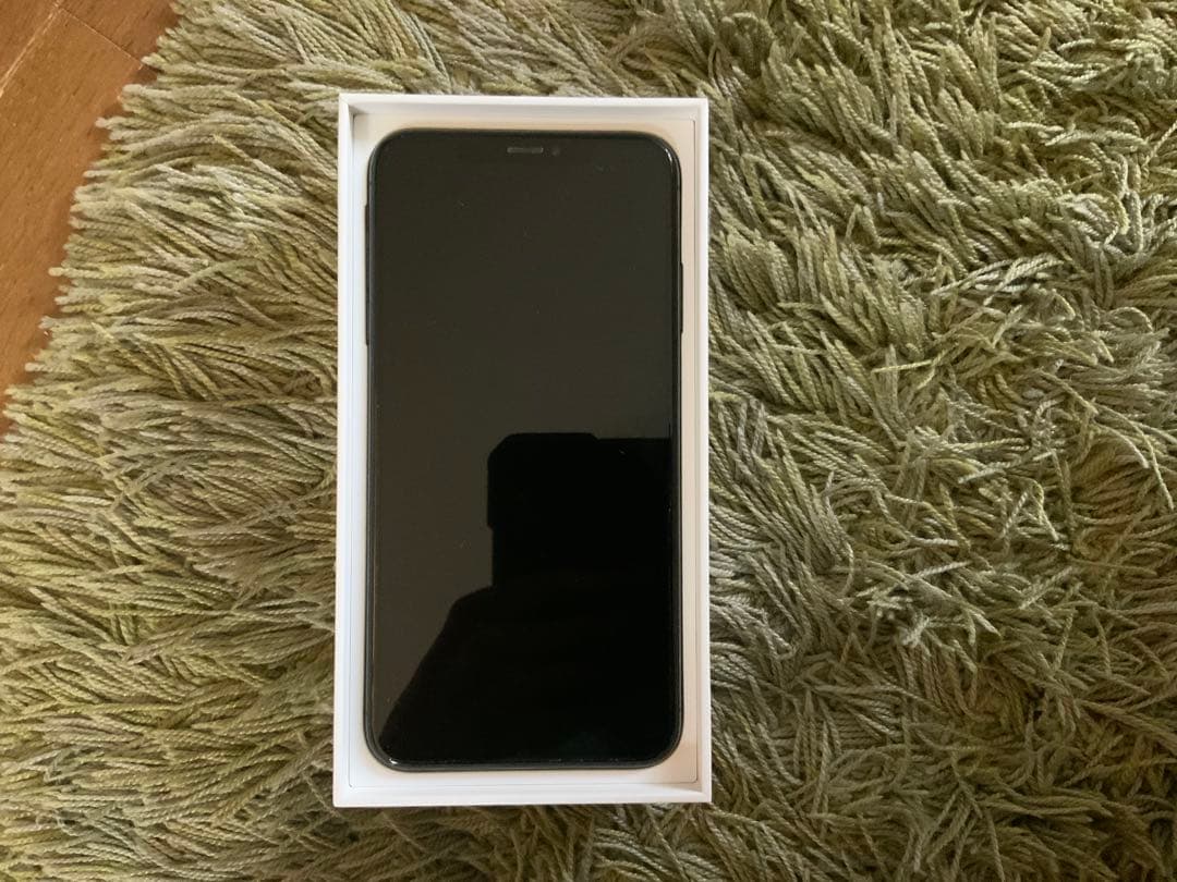 Apple iPhone XS MAX スペースグレー 512GB