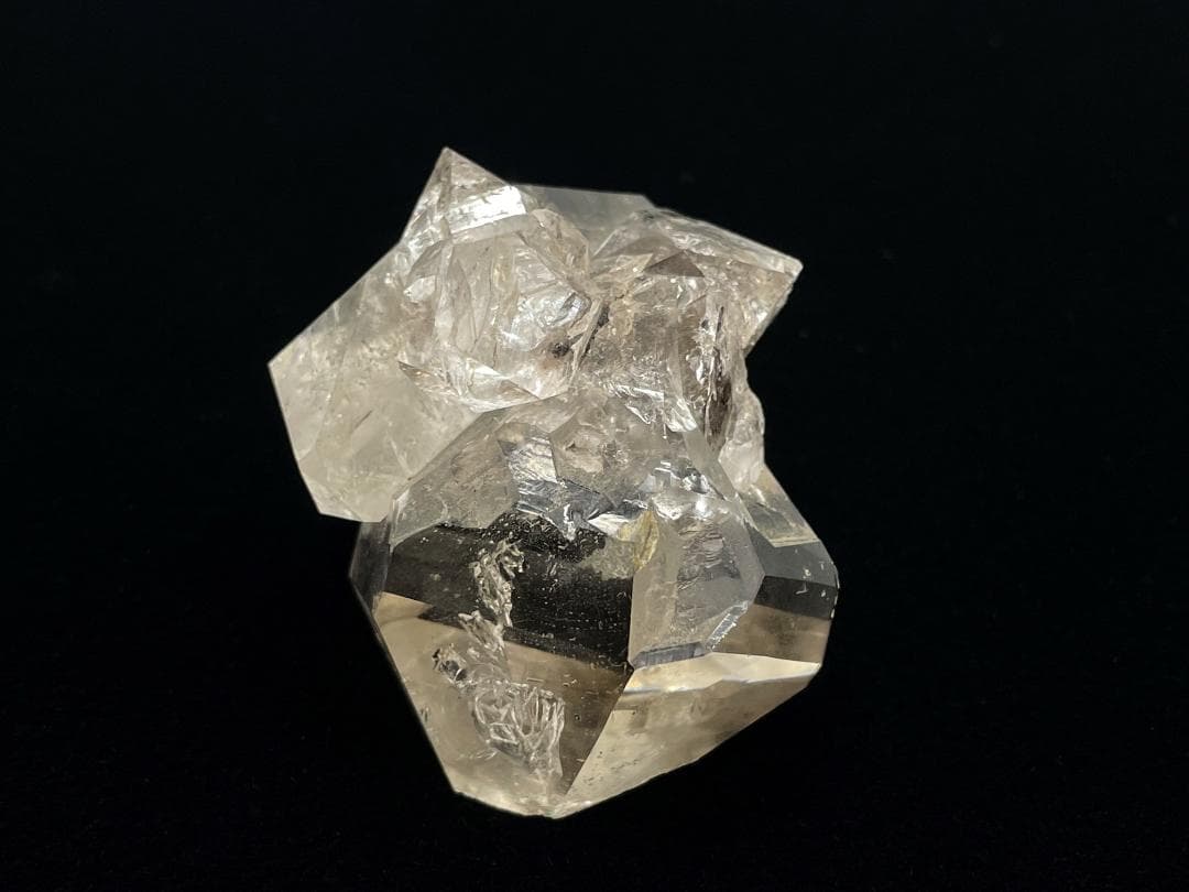 原石クラスター（ハーキマー水晶）