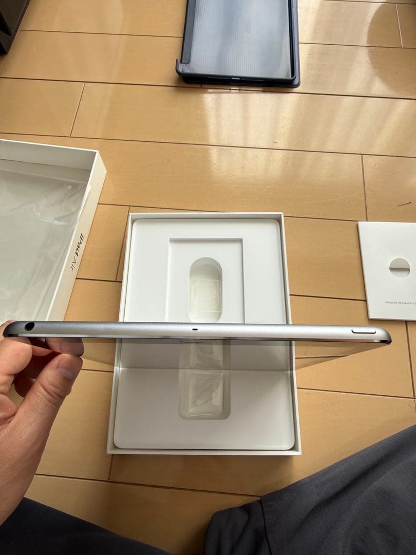 Apple iPad Air 32GB スペースグレー　Wi-Fiモデル