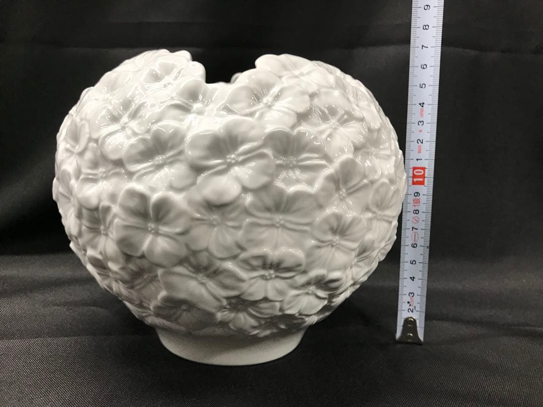 【美品】HUTSCHENREUTHER フッチェンロイター　アジサイ　花瓶