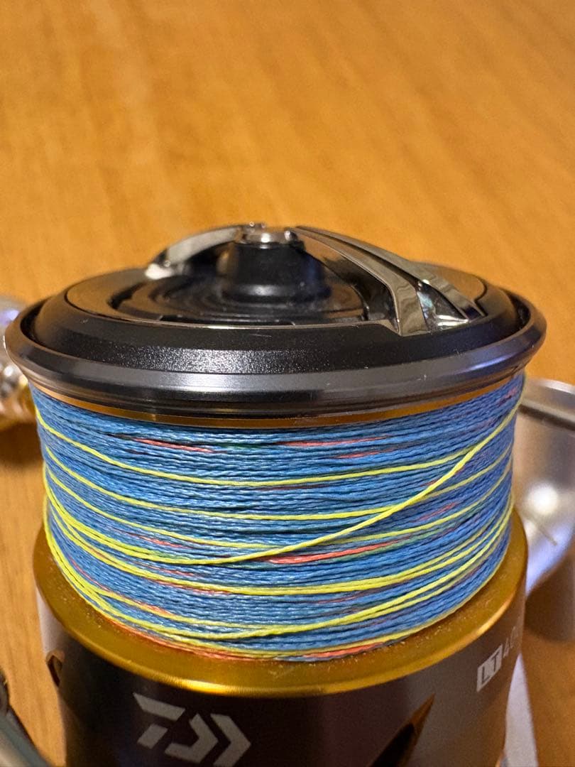 DAIWA 21フリームスLT4000-CXH スピニングリール