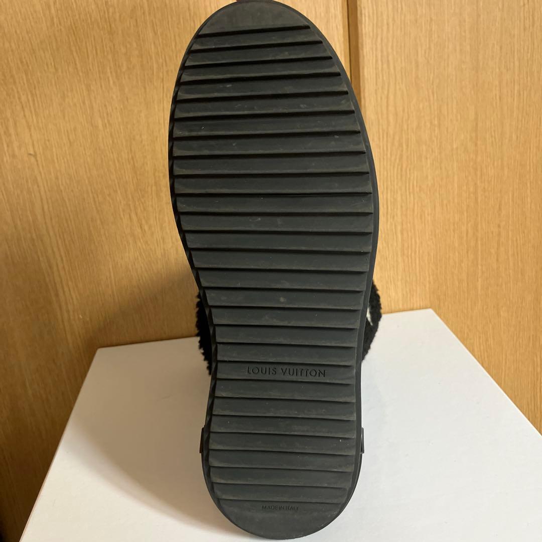 正規品 LOUIS VUITTON スノードロップムートンブーツ