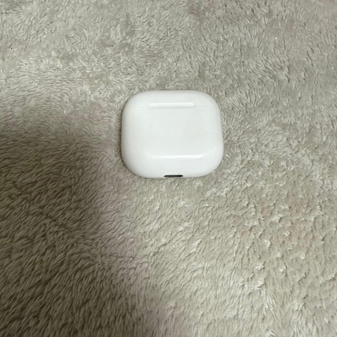 AirPods4本体