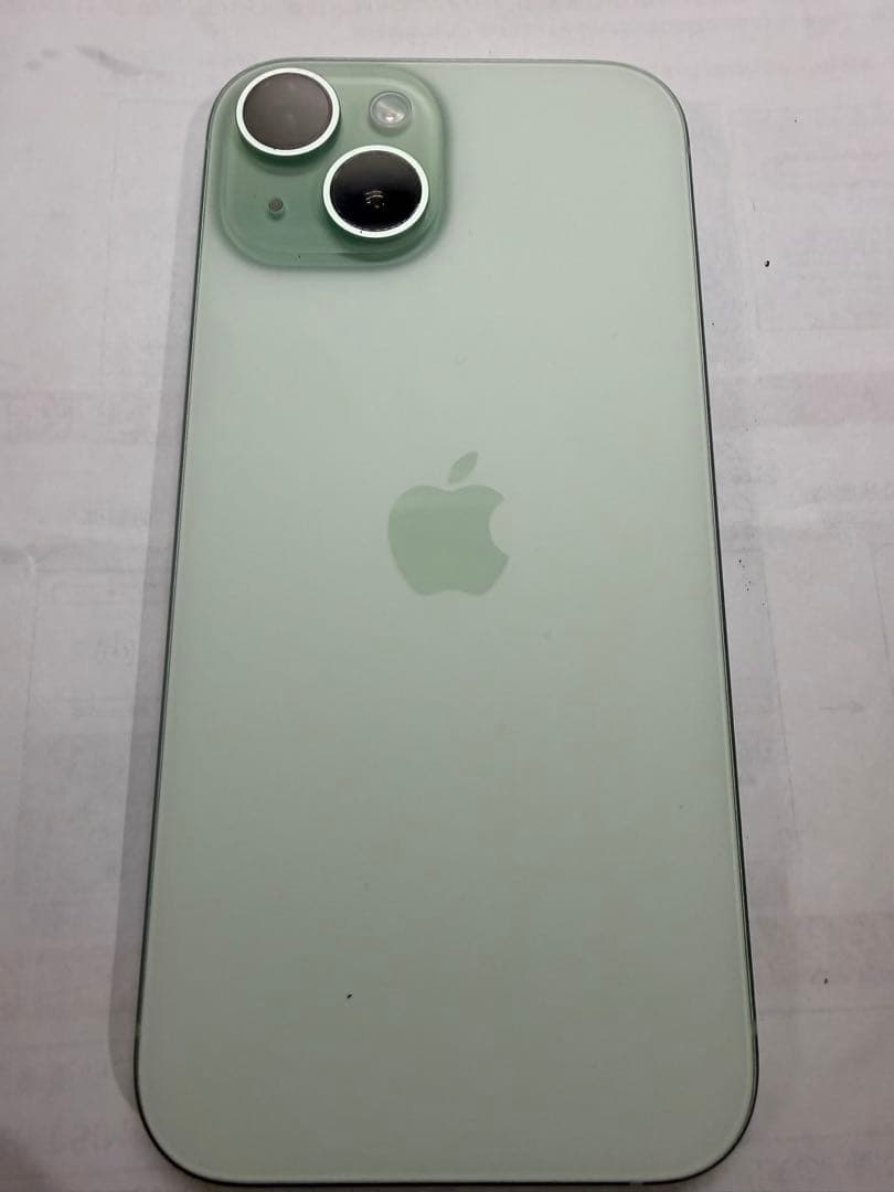 iPhone15 グリーン128GB バッテリー最大容量88%
