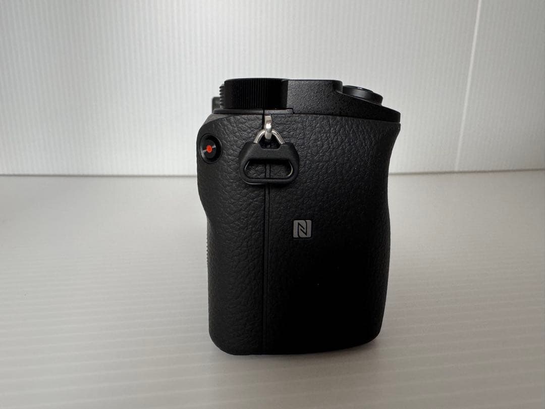 新品未使用 標準ズームレンズ付き SONY α6400 SELP1650
