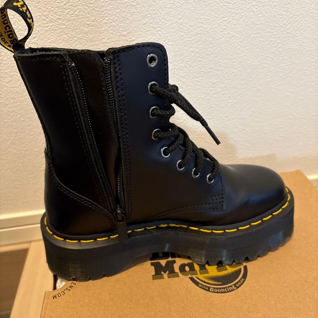 【超美品】Dr. Martens 8ホール　24