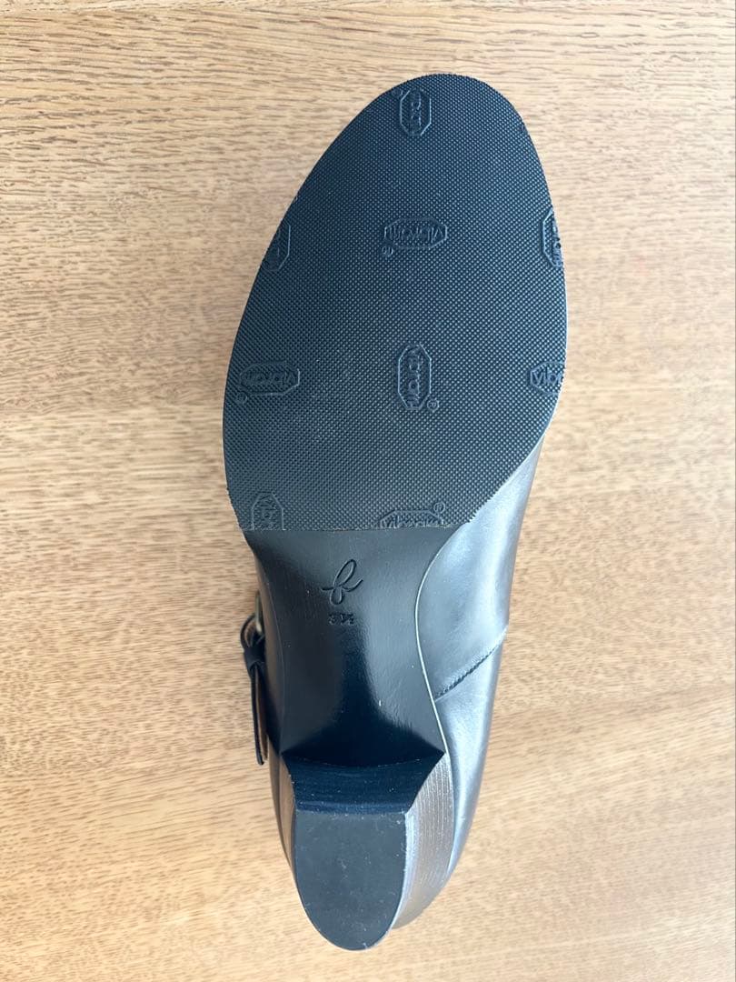 forme(フォルメ) ストラップシューズ　3 1/2（23.5）　新品