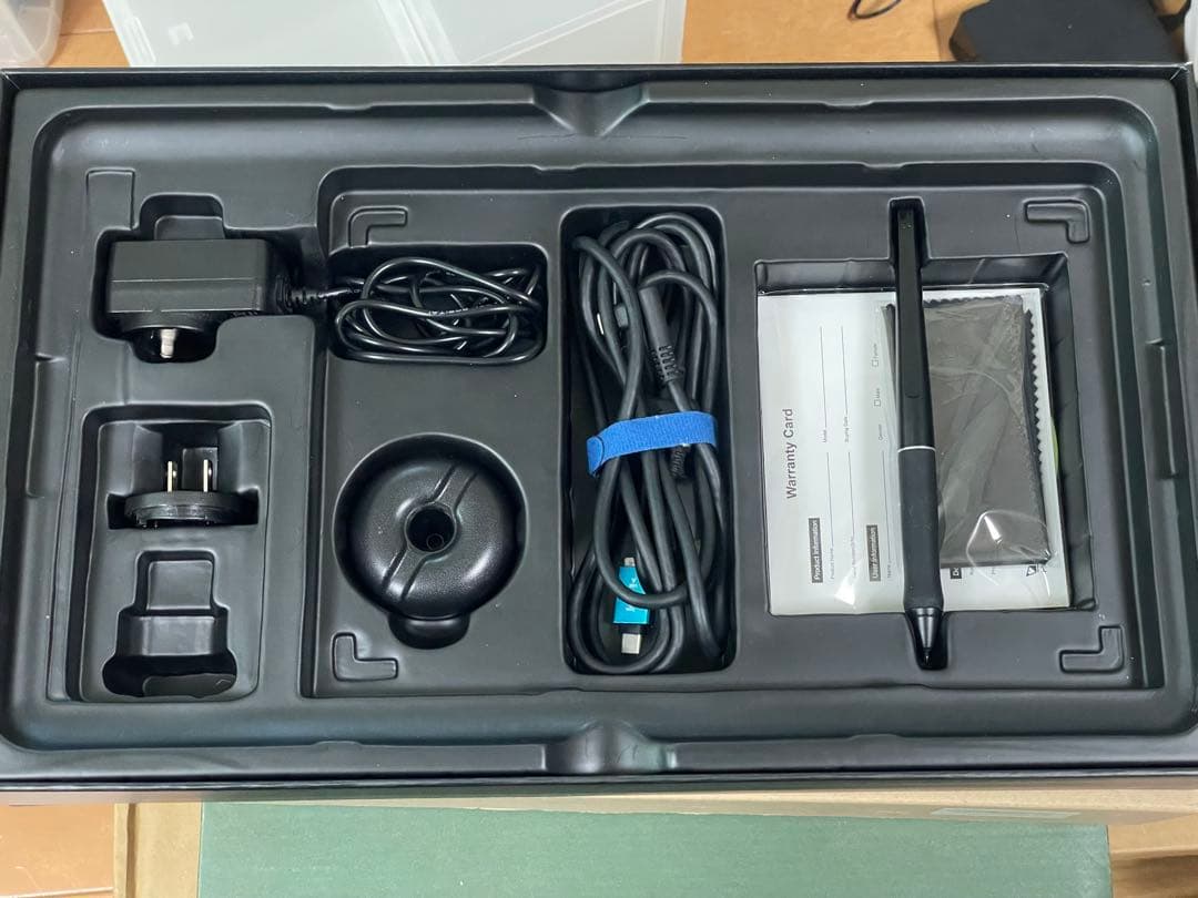 HUION KAMVAS Pro 13 本体