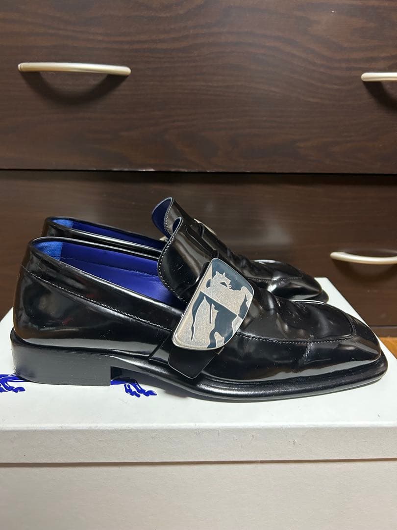 s*y様 BURBERRY AMF SHIELD LOAFER ブラック 42