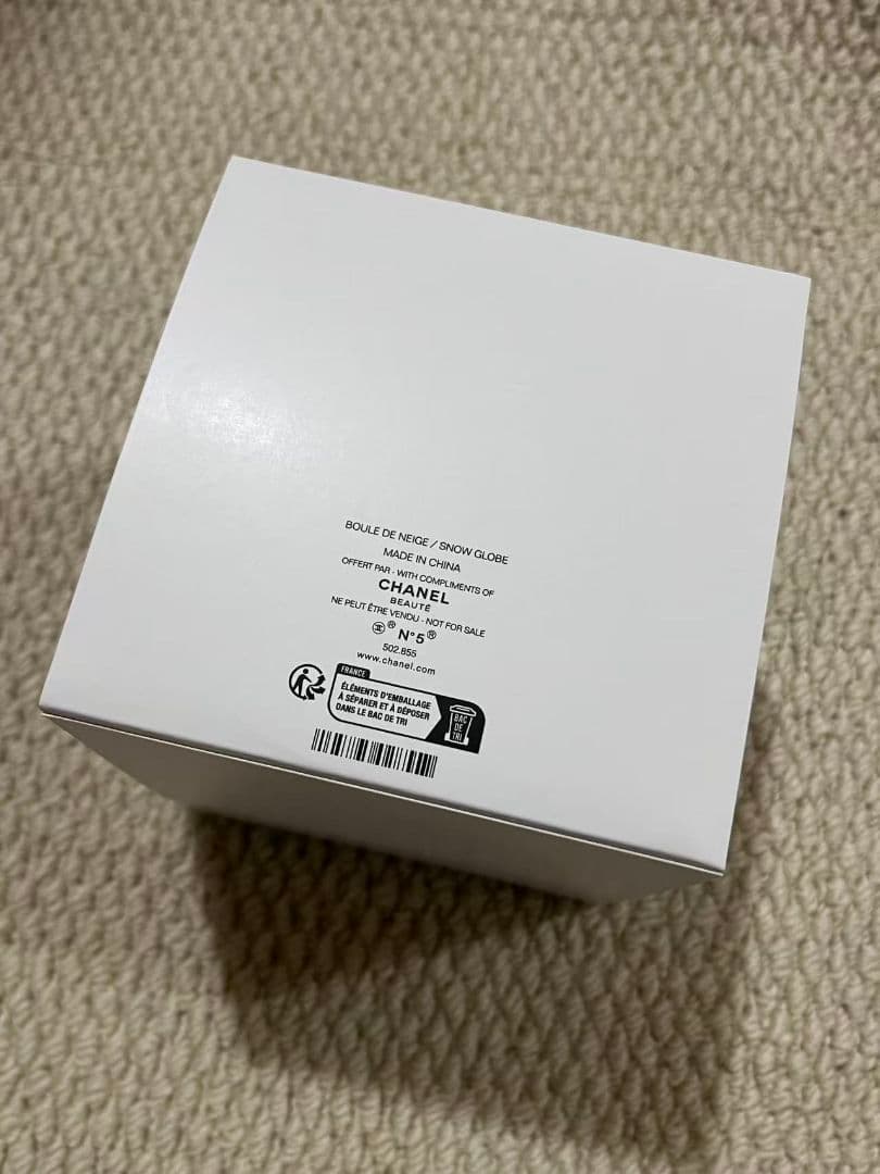 新品2025 CHANEL スノードーム クリスマス